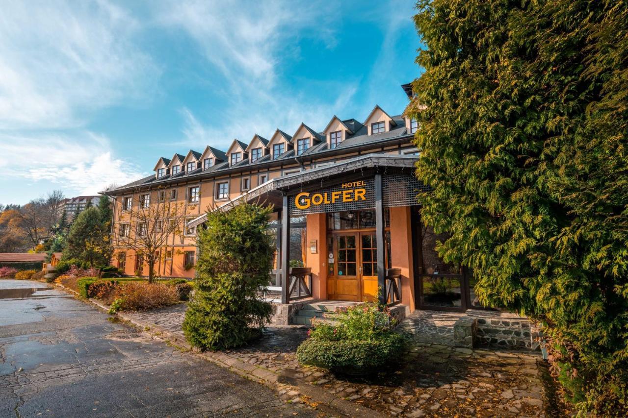 Hotel Golfer Kremnitz Exterior foto